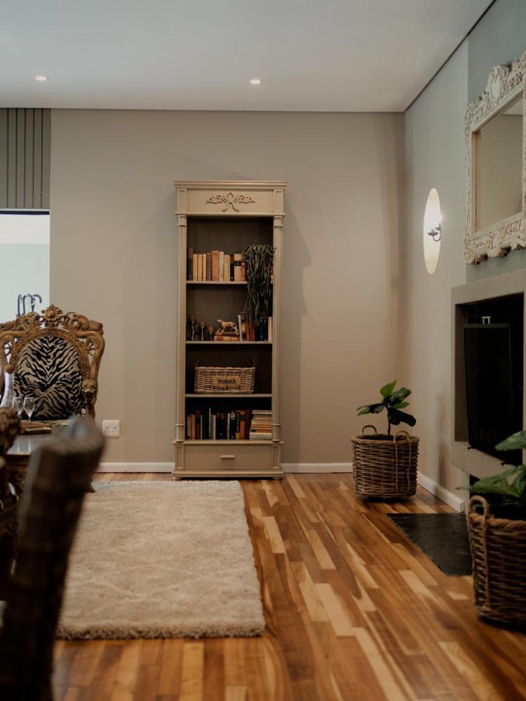 Arbour1 Guesthouse George Bagian luar foto