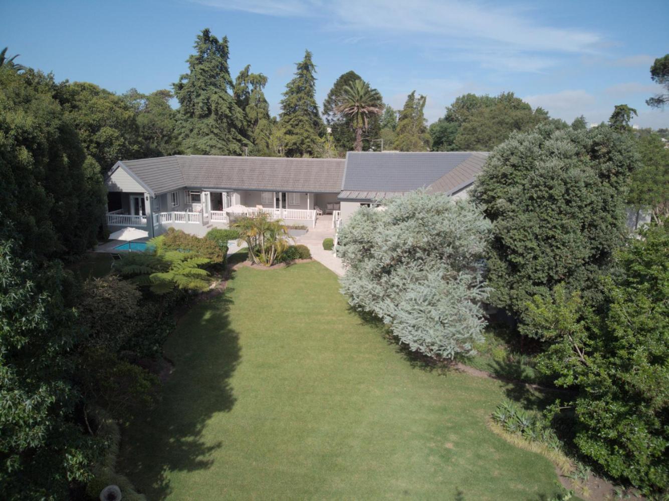 Arbour1 Guesthouse George Bagian luar foto
