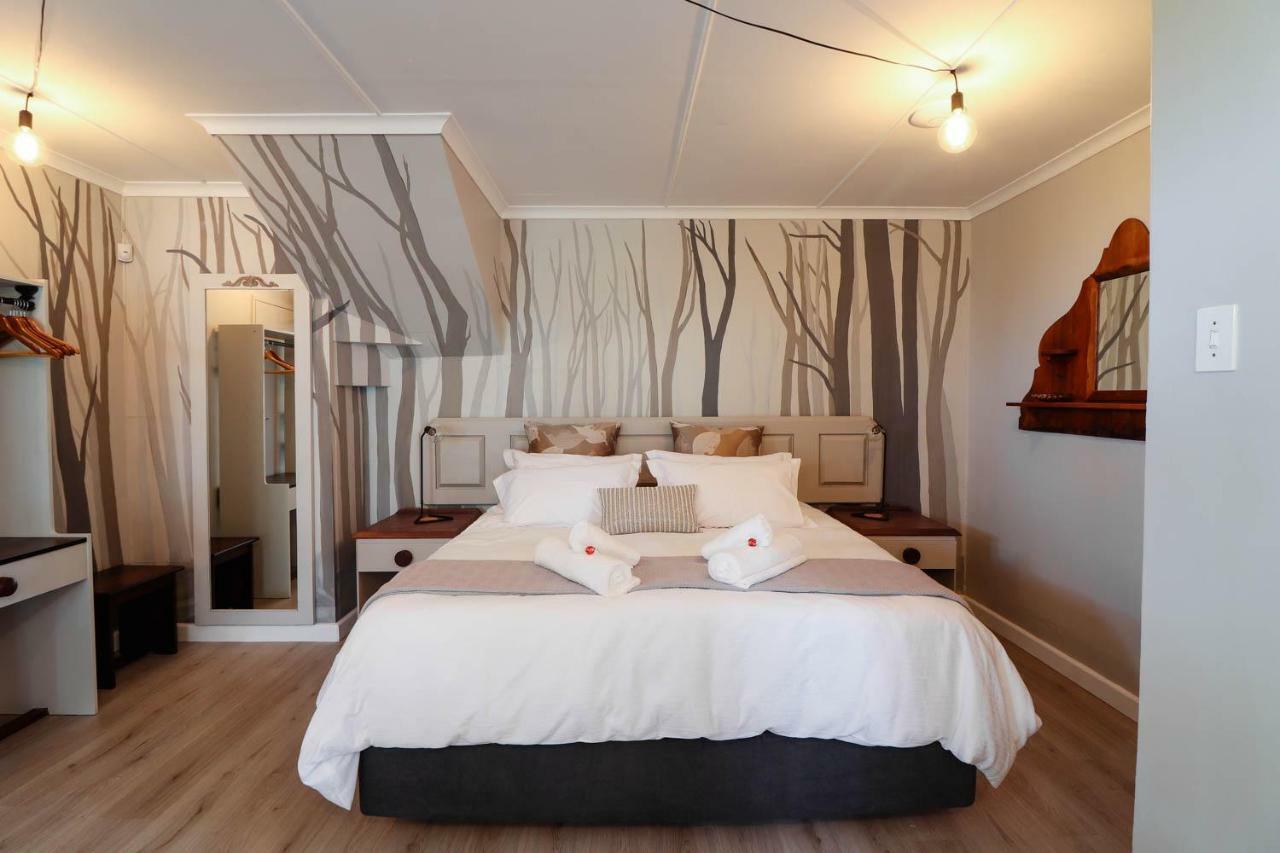 Arbour1 Guesthouse George Bagian luar foto