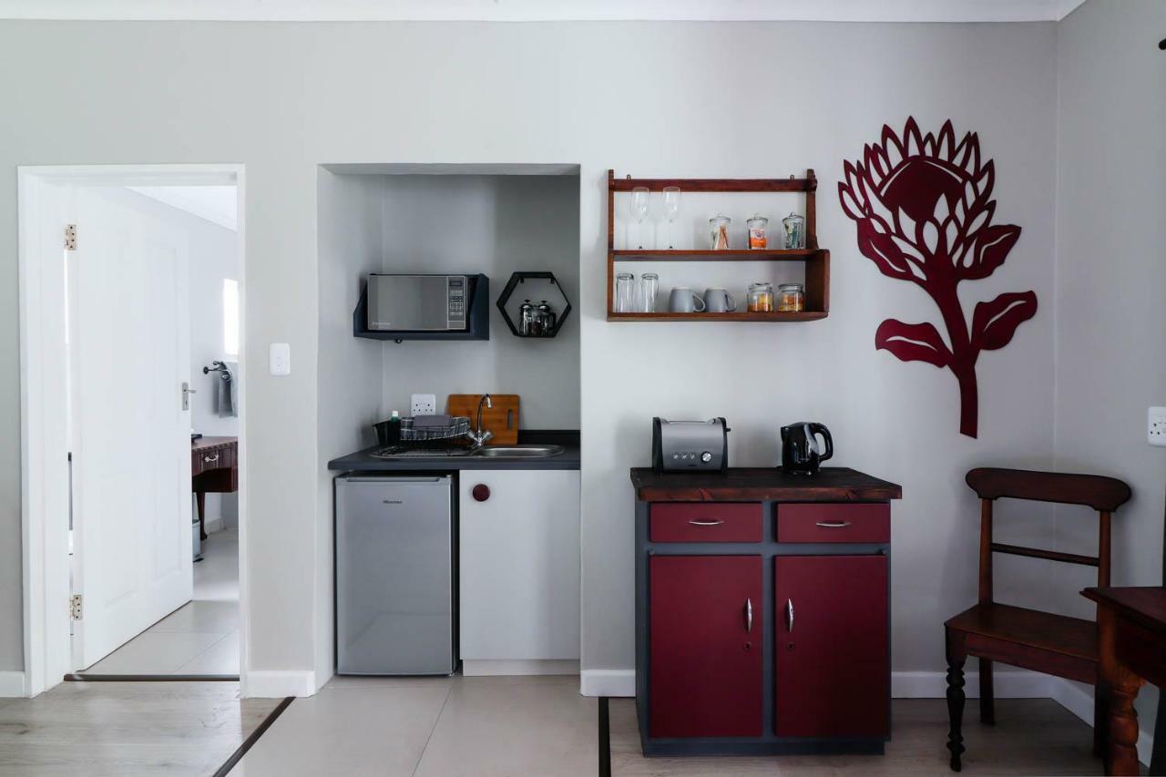 Arbour1 Guesthouse George Bagian luar foto