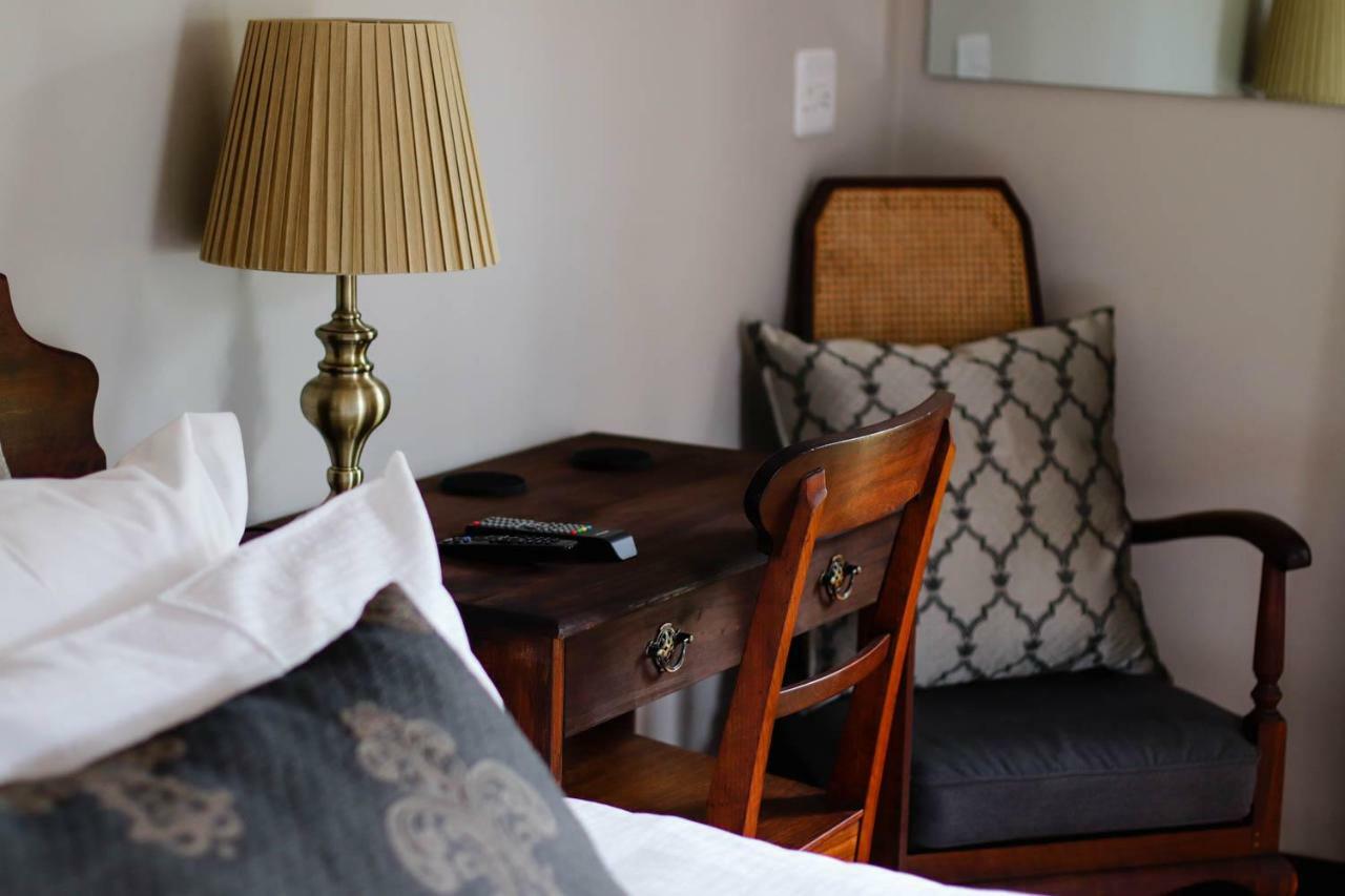 Arbour1 Guesthouse George Bagian luar foto